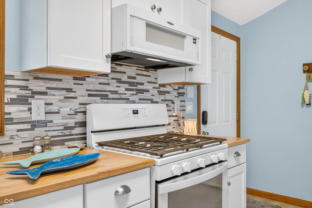 6400 Mallard Drive, Nineveh, IN 46164