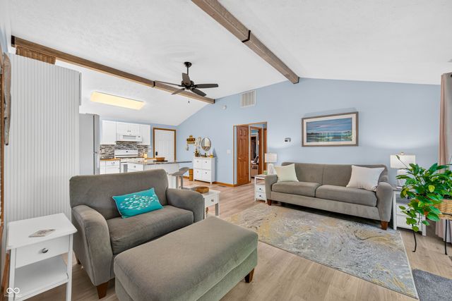 6400 Mallard Drive, Nineveh, IN 46164