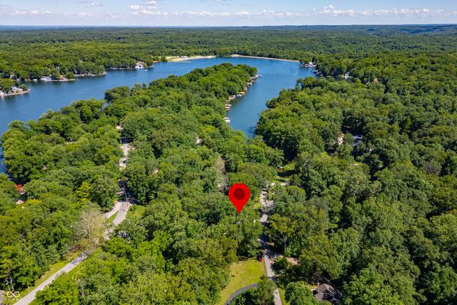 6400 Mallard Drive, Nineveh, IN 46164