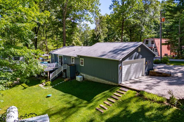 6400 Mallard Drive, Nineveh, IN 46164