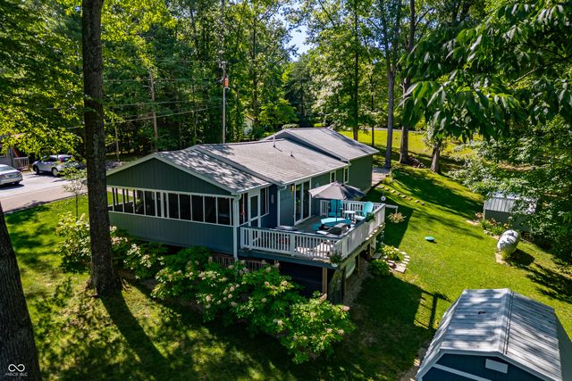 6400 Mallard Drive, Nineveh, IN 46164