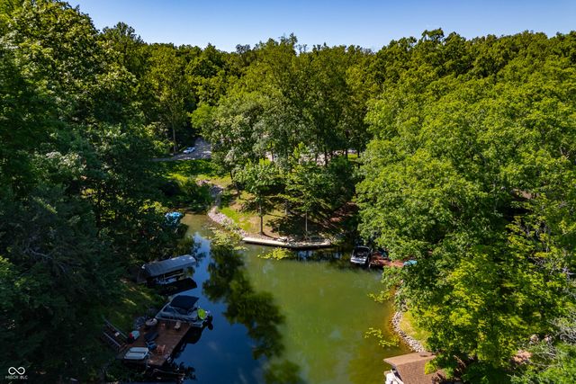 6400 Mallard Drive, Nineveh, IN 46164
