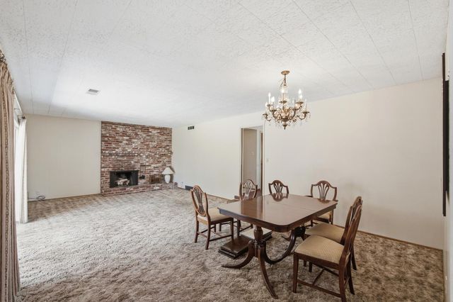 4328 E Rialto Avenue, Fresno, CA 93726