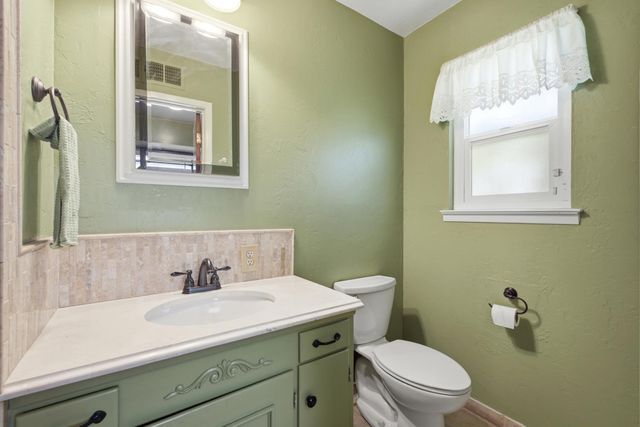 4328 E Rialto Avenue, Fresno, CA 93726