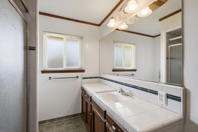 4328 E Rialto Avenue, Fresno, CA 93726