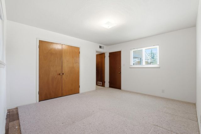 4328 E Rialto Avenue, Fresno, CA 93726