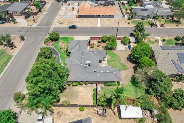 4328 E Rialto Avenue, Fresno, CA 93726
