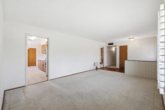 4328 E Rialto Avenue, Fresno, CA 93726