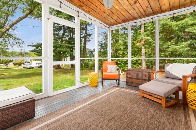 266 West Street, Reading, MA 01867