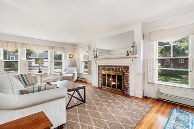 266 West Street, Reading, MA 01867