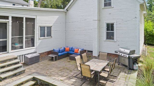 266 West Street, Reading, MA 01867