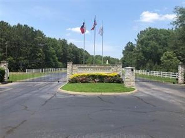 28200 Horse Shoe Lane, Waller, TX 77484