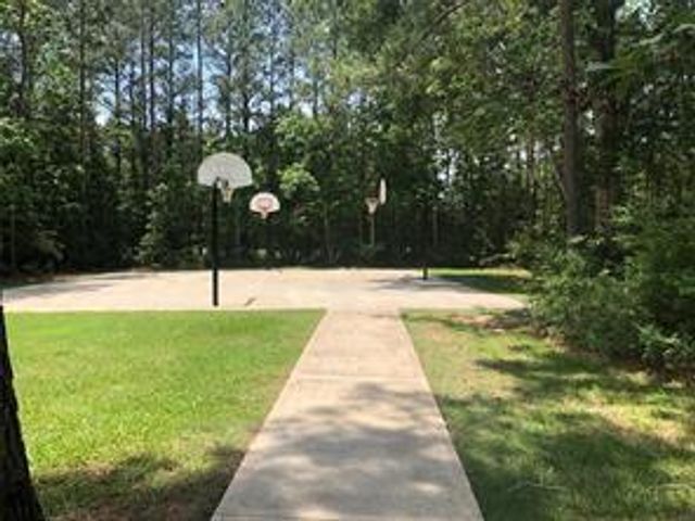 28200 Horse Shoe Lane, Waller, TX 77484