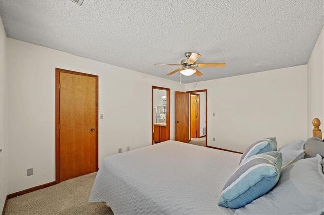 2729 Pebble Lane, Lawrence, KS 66047