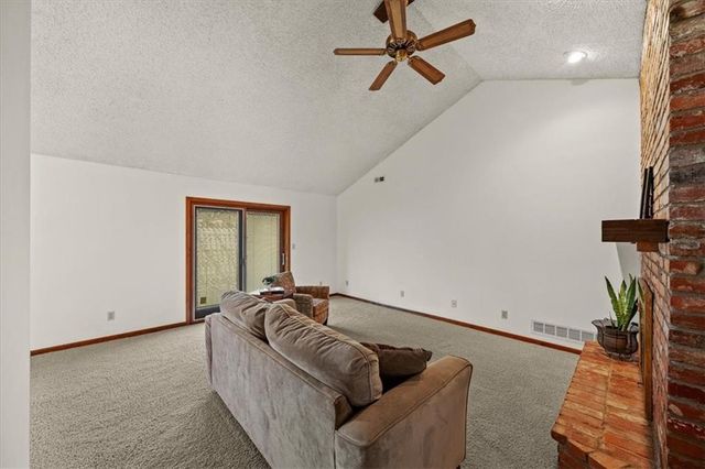 2729 Pebble Lane, Lawrence, KS 66047