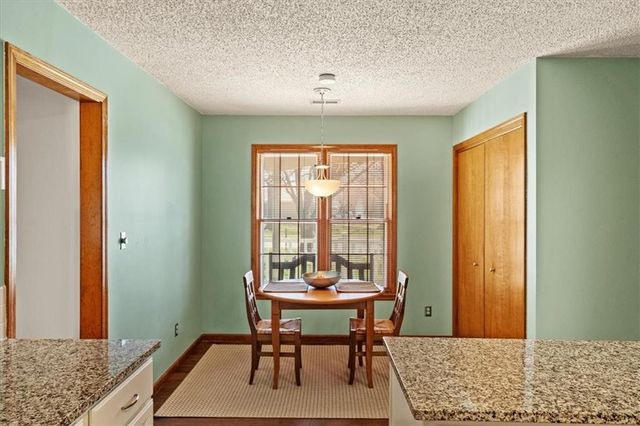 2729 Pebble Lane, Lawrence, KS 66047