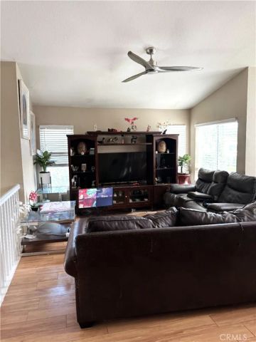 40514 Aster Pl, Palmdale, CA 93551