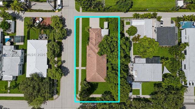 425 S 15th Ave, Hollywood, FL 33020