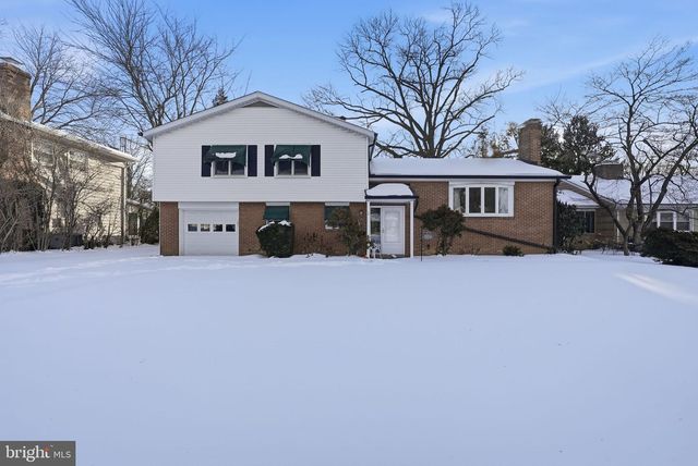 1206 BEECHWOOD DR, Frederick, MD 21701