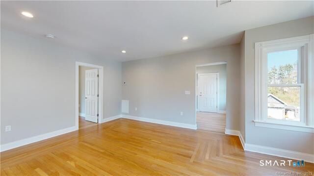 37 Harrison Avenue, Branford, CT 06405
