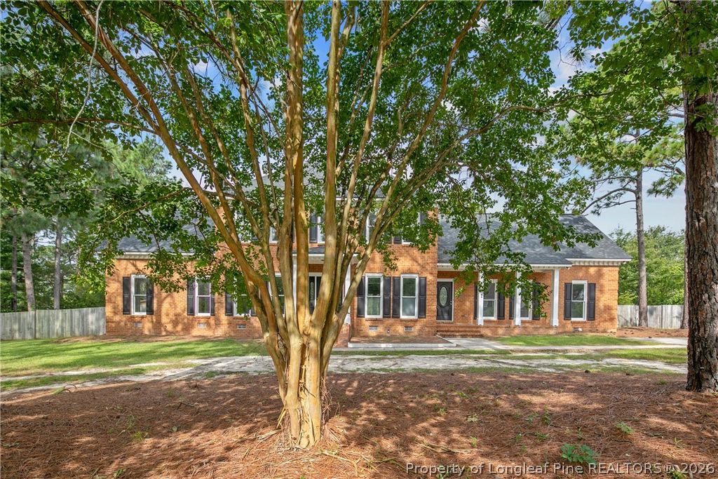6428 Barbour Lake Road, Fayetteville, NC 28306 — exterior