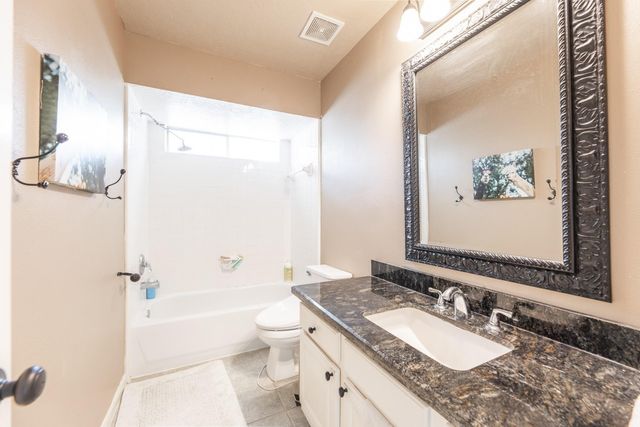 15422 Downford Drive, Tomball, TX 77377