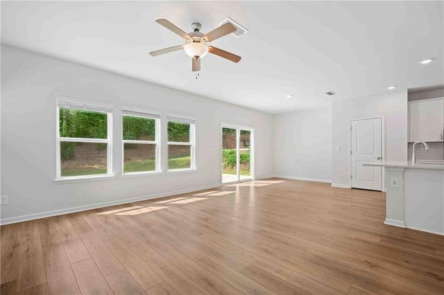 279 Wells Circle, Canton, GA 30114