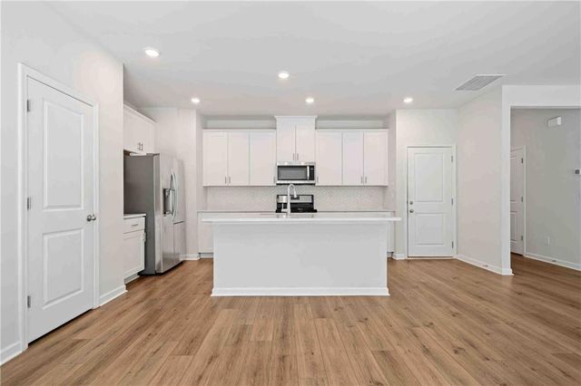 279 Wells Circle, Canton, GA 30114