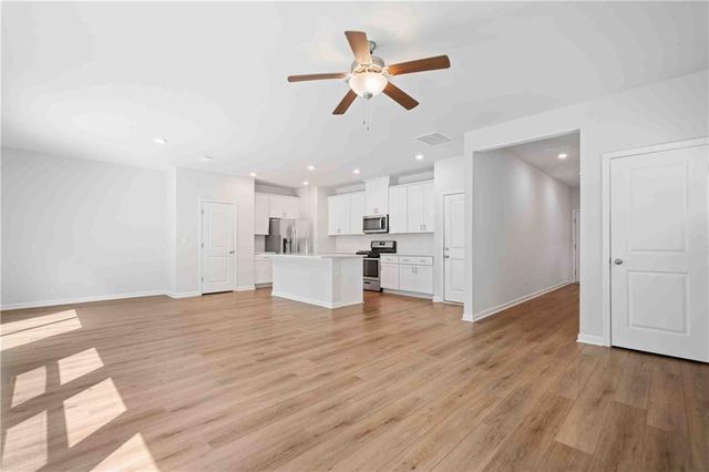 279 Wells Circle, Canton, GA 30114