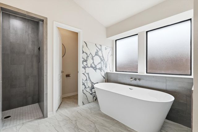 50 Cimarron Drive, Roanoke, TX 76262