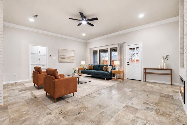 50 Cimarron Drive, Roanoke, TX 76262