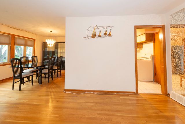 8909 N Wisner Street 1, Niles, IL 60714