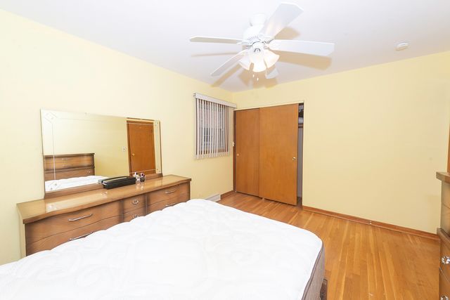 8909 N Wisner Street 1, Niles, IL 60714