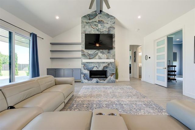 2189 NW 227th Street, Edmond, OK 73025