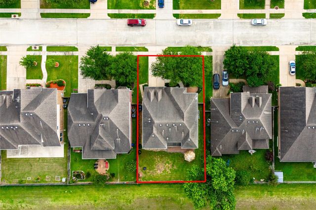1111 Haye Road, Friendswood, TX 77546