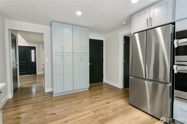 3304 21st Street SE, Puyallup, WA 98374