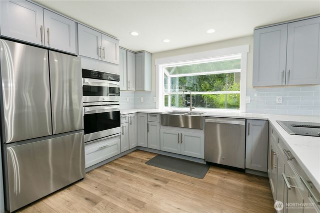 3304 21st Street SE, Puyallup, WA 98374