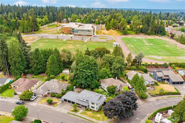 3304 21st Street SE, Puyallup, WA 98374