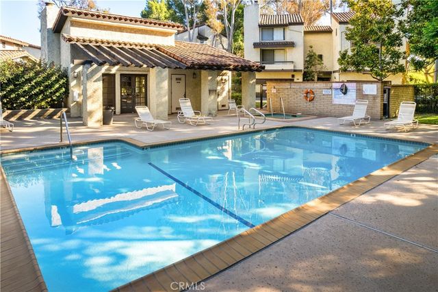 708 Fremont Villas 1, Los Angeles, CA 90042