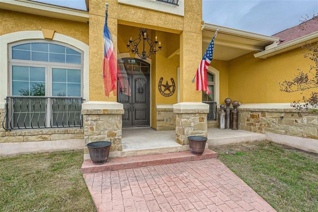 15207 Nightingale LN, Lakeway, TX 78734