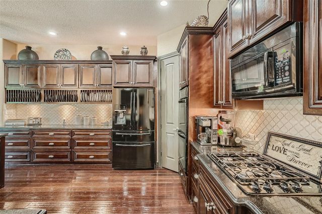 15207 Nightingale LN, Lakeway, TX 78734