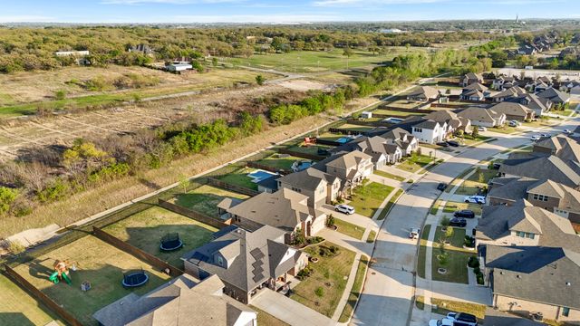 1209 Rushmore Drive, Burleson, TX 76028