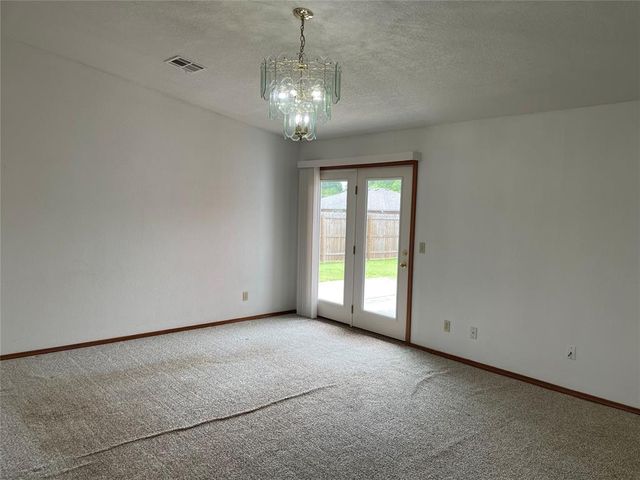 1019 Burning Wood Drive, Shawnee, OK 74804