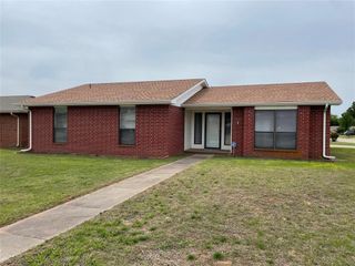 1019 Burning Wood Drive, Shawnee, OK 74804