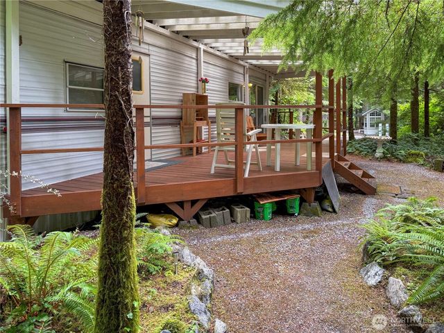 158 3 E Big River Boulevard, Deming, WA 98244