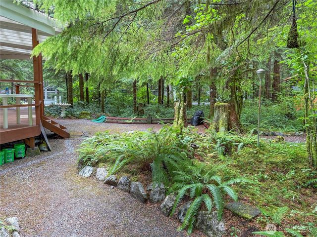 158 3 E Big River Boulevard, Deming, WA 98244