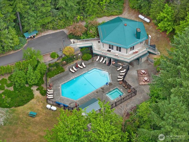 158 3 E Big River Boulevard, Deming, WA 98244