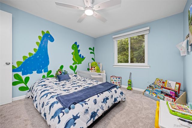 31516 Saint Margaret Street, St. Clair Shores, MI 48082