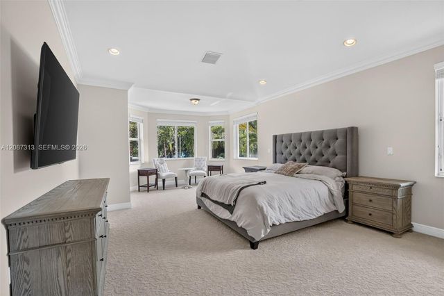 8210 Phoenician Court, Davie, FL 33328