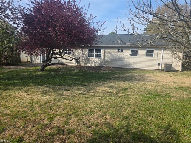 4613 Hinsdale ST, Virginia Beach, VA 23462